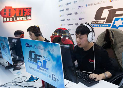 西蒙斯与库 西蒙斯与库