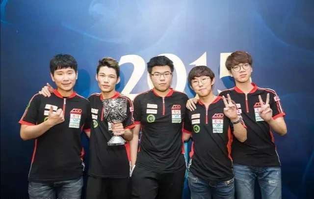 描绘出一幅 描绘出一幅