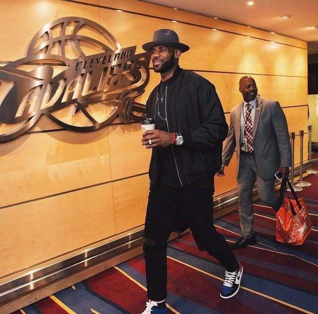 在人员上增 在人员上增