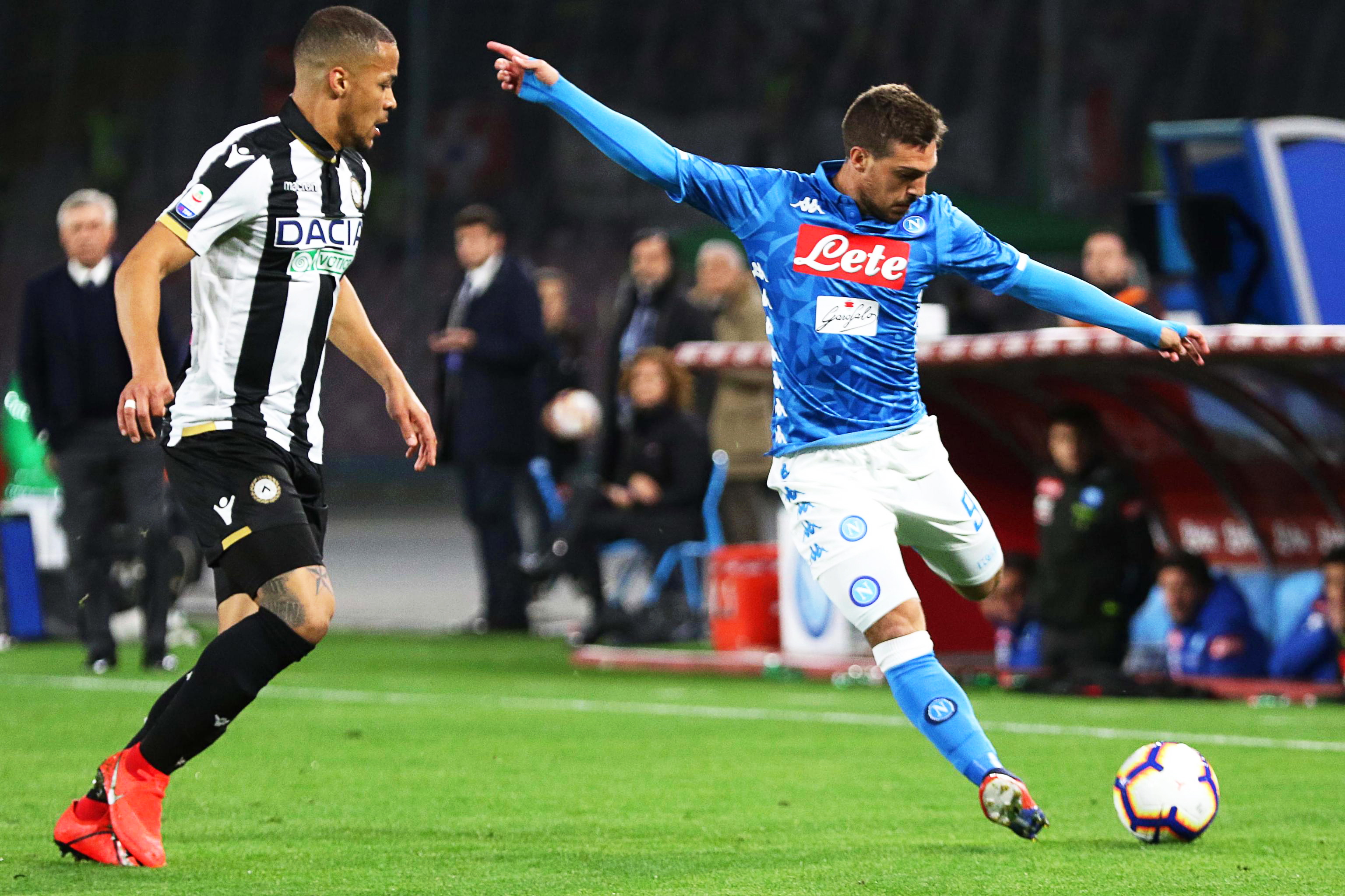 队友门前包 队友门前包