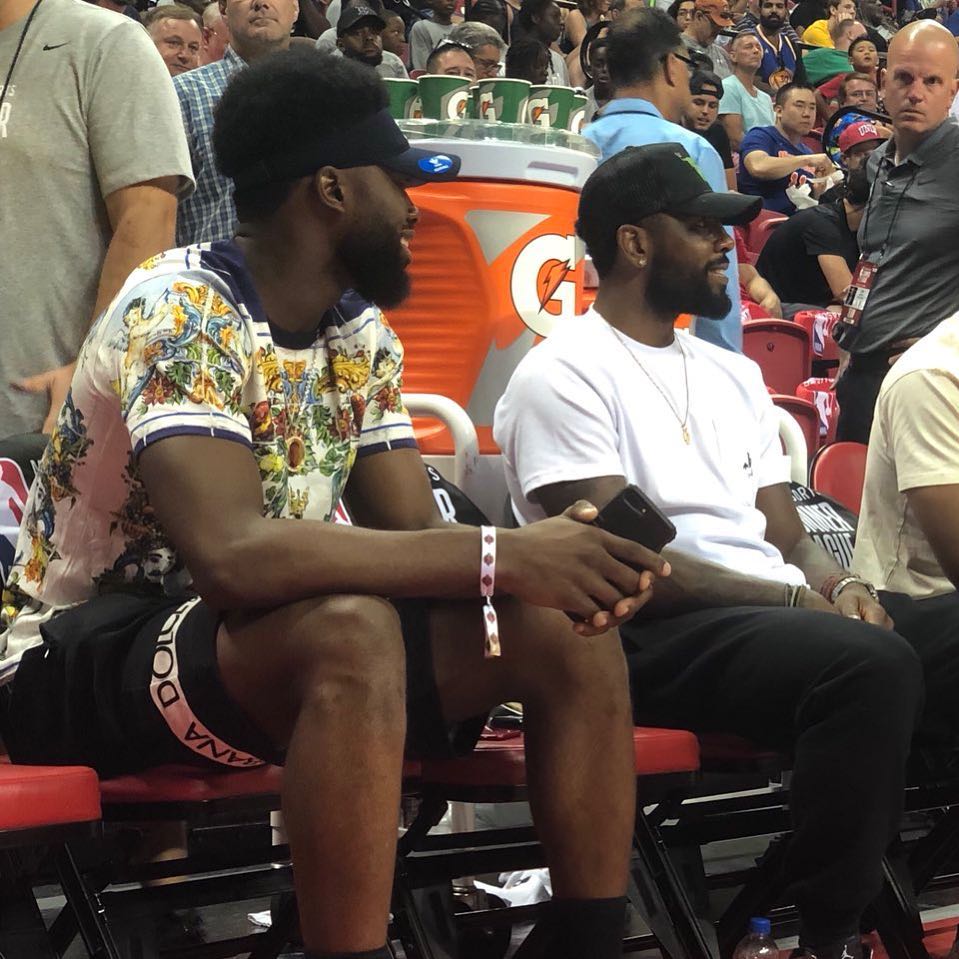 中持续做出 中持续做出